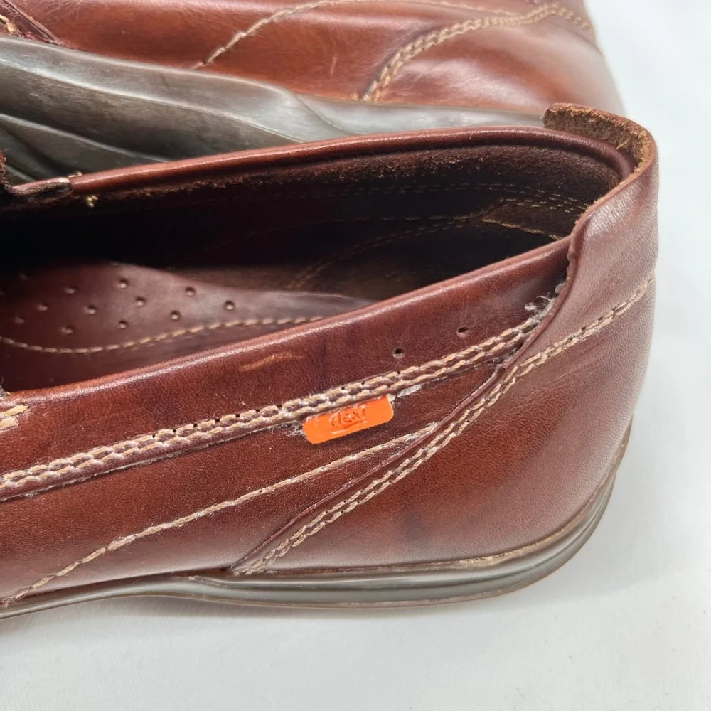 Flexi Mens Brown Leather Slip On Moc Toe Loafers Made in Mexico Size 10